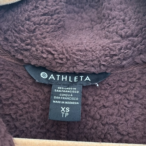Athleta tugga fleece jacket in brown - Picture 3 of 4